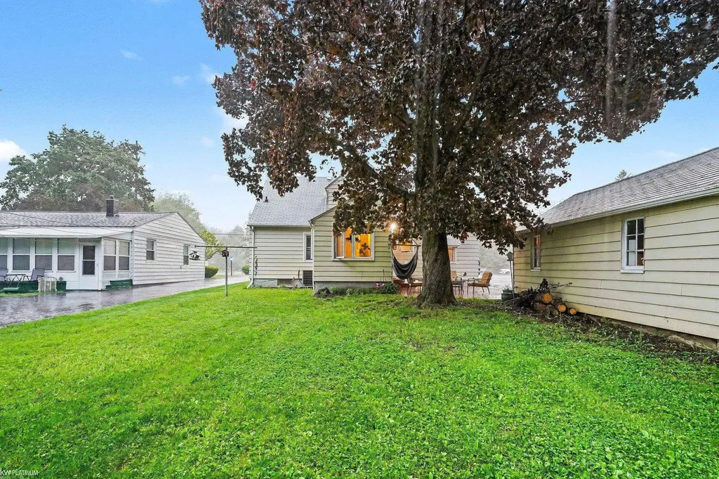 2297 Covert Road Burton City MI 48509