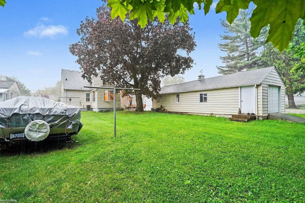 2297 Covert Road Burton City MI 48509