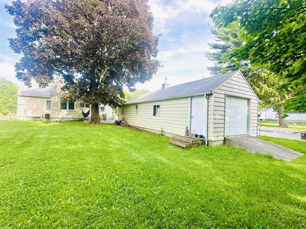 2297 Covert Road Burton City MI 48509