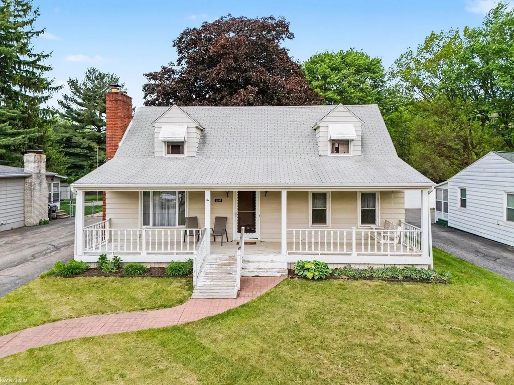2297 Covert Road Burton City MI 48509