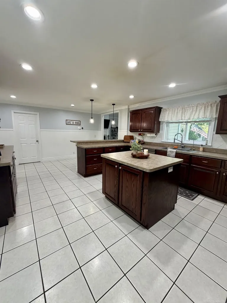 174 Benjamin Street Romeo Village MI 48065