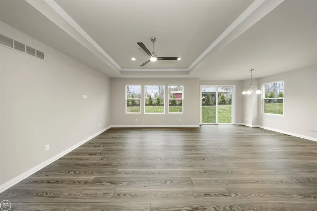 1134 Julian Court Waterford Charter Township MI 48327