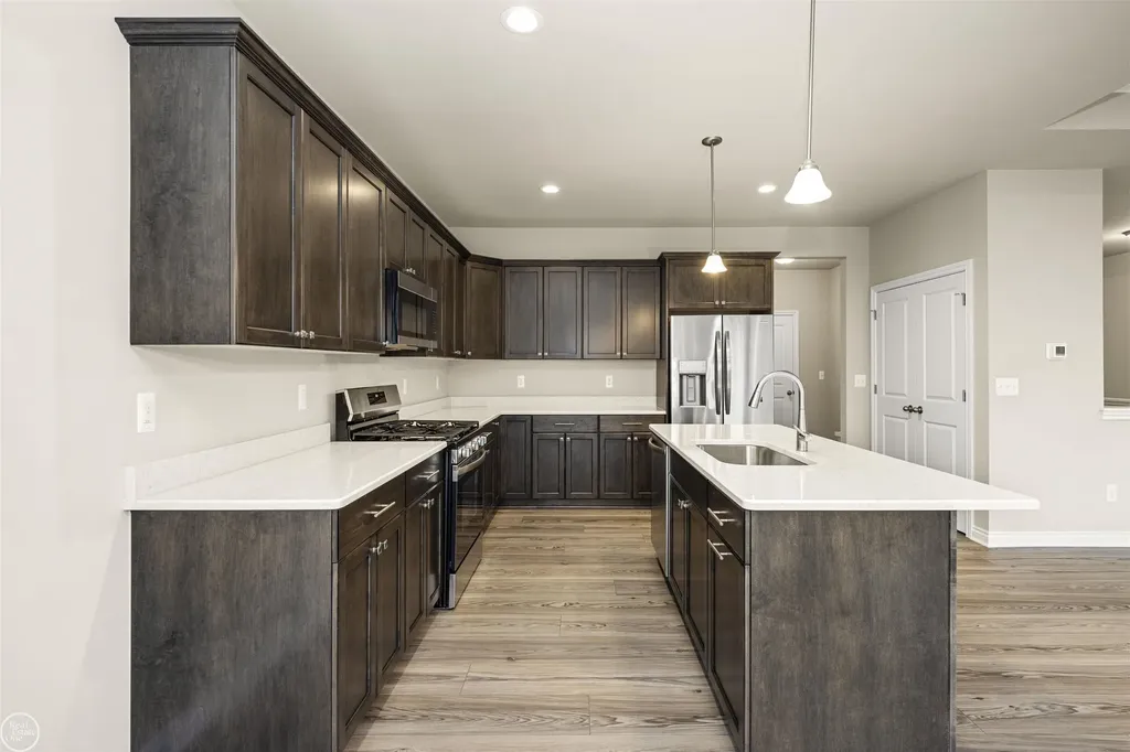 1134 Julian Court Waterford Charter Township MI 48327