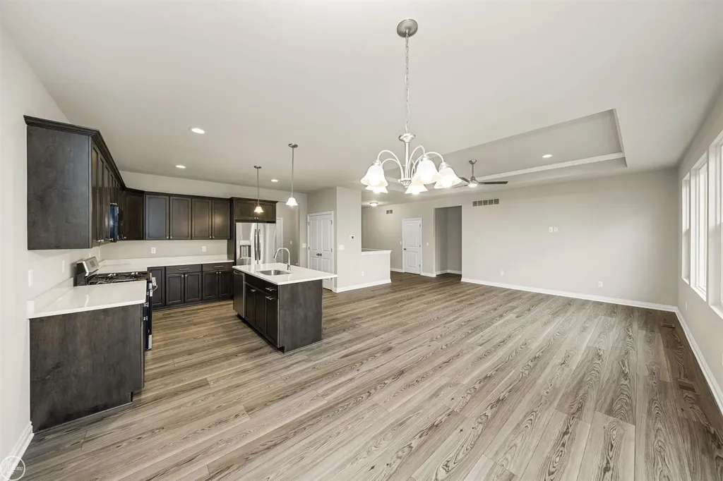 1134 Julian Court Waterford Charter Township MI 48327