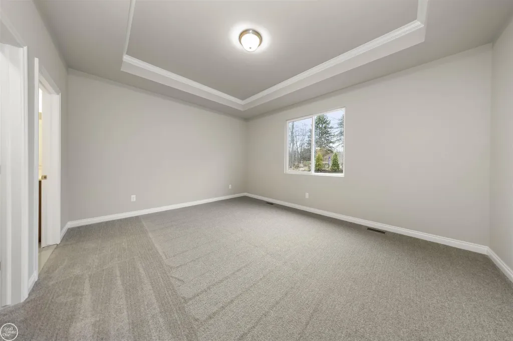 1134 Julian Court Waterford Charter Township MI 48327