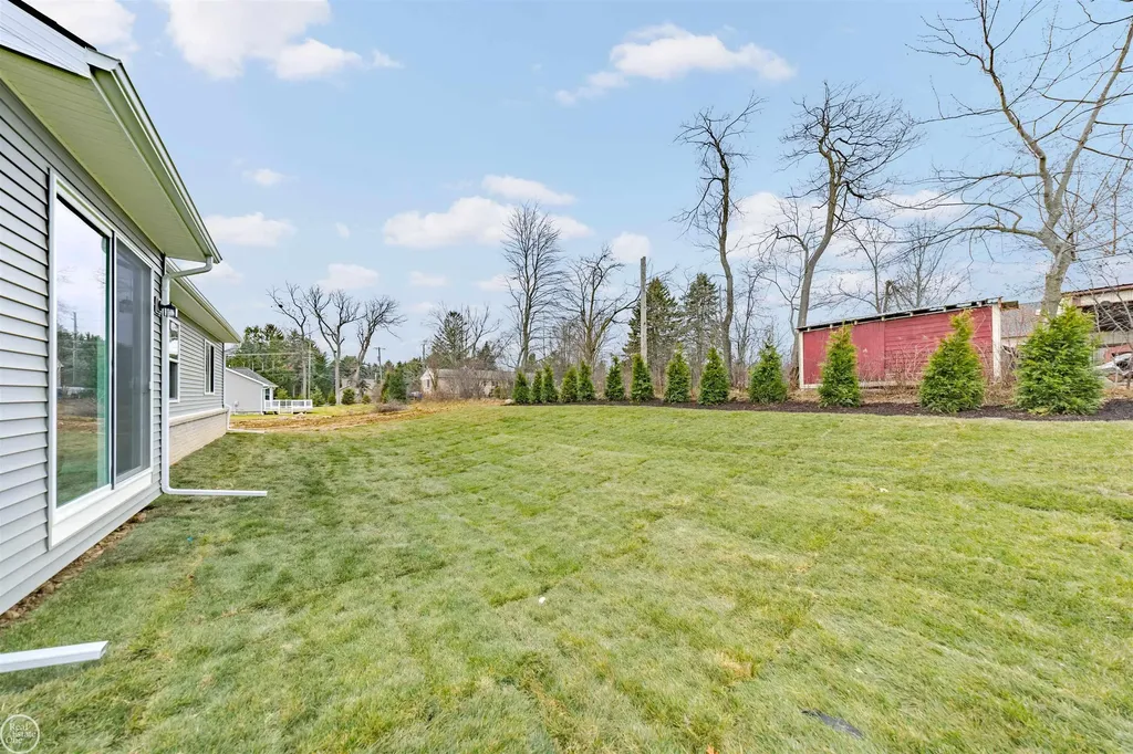 1134 Julian Court Waterford Charter Township MI 48327