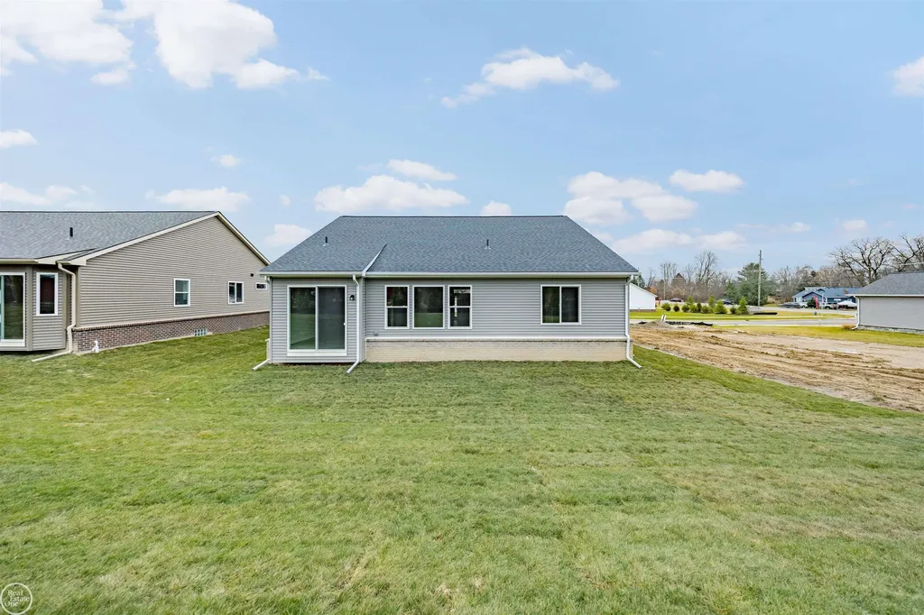 1134 Julian Court Waterford Charter Township MI 48327