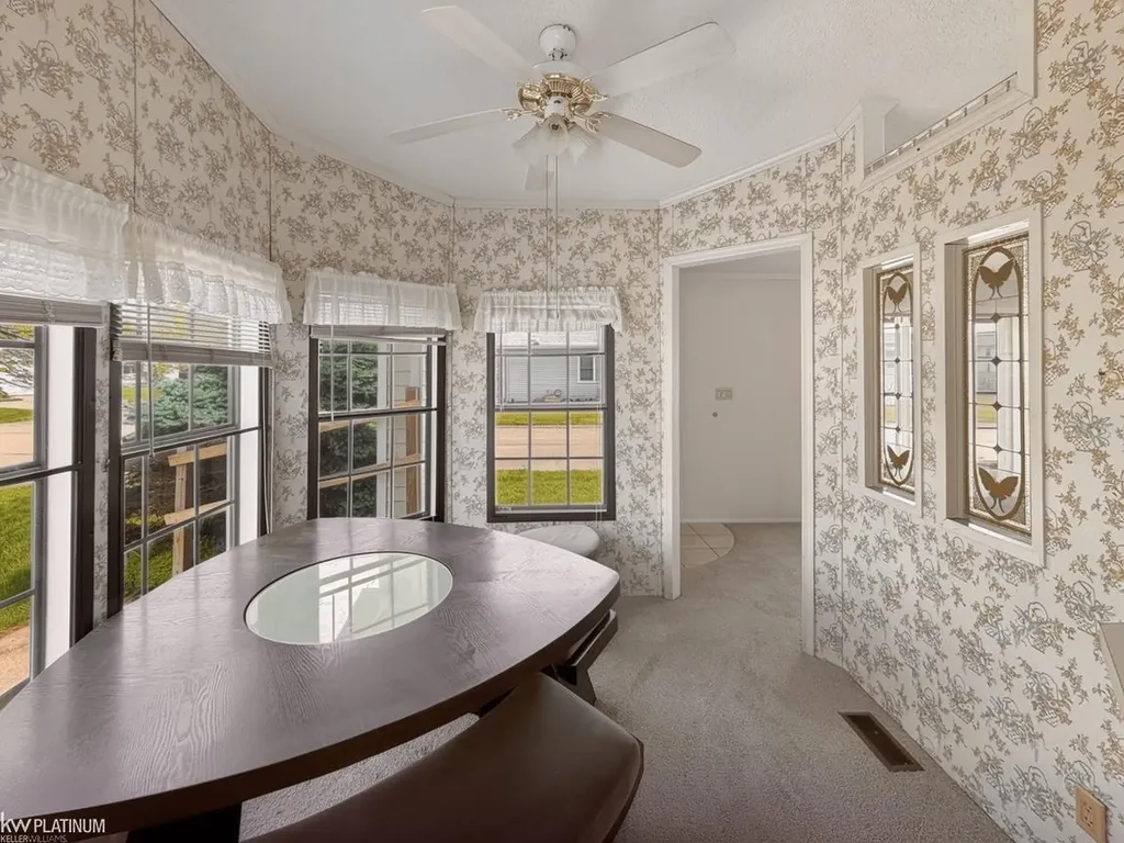 20738 Gaslight Drive Clinton Charter Township MI 48036