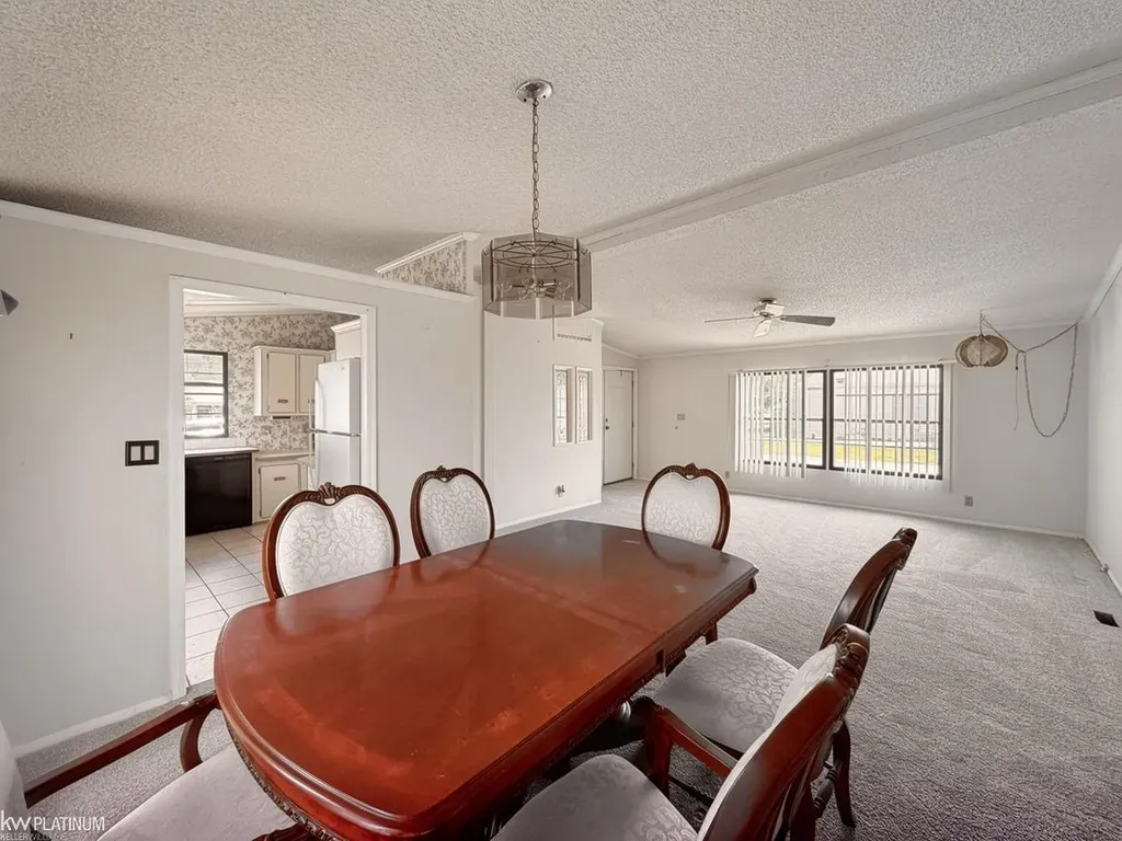 20738 Gaslight Drive Clinton Charter Township MI 48036