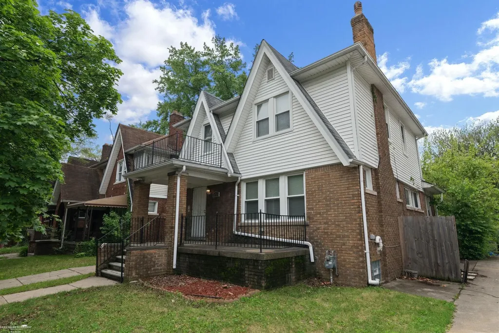 14561 Saint Marys Street Detroit City MI 48227