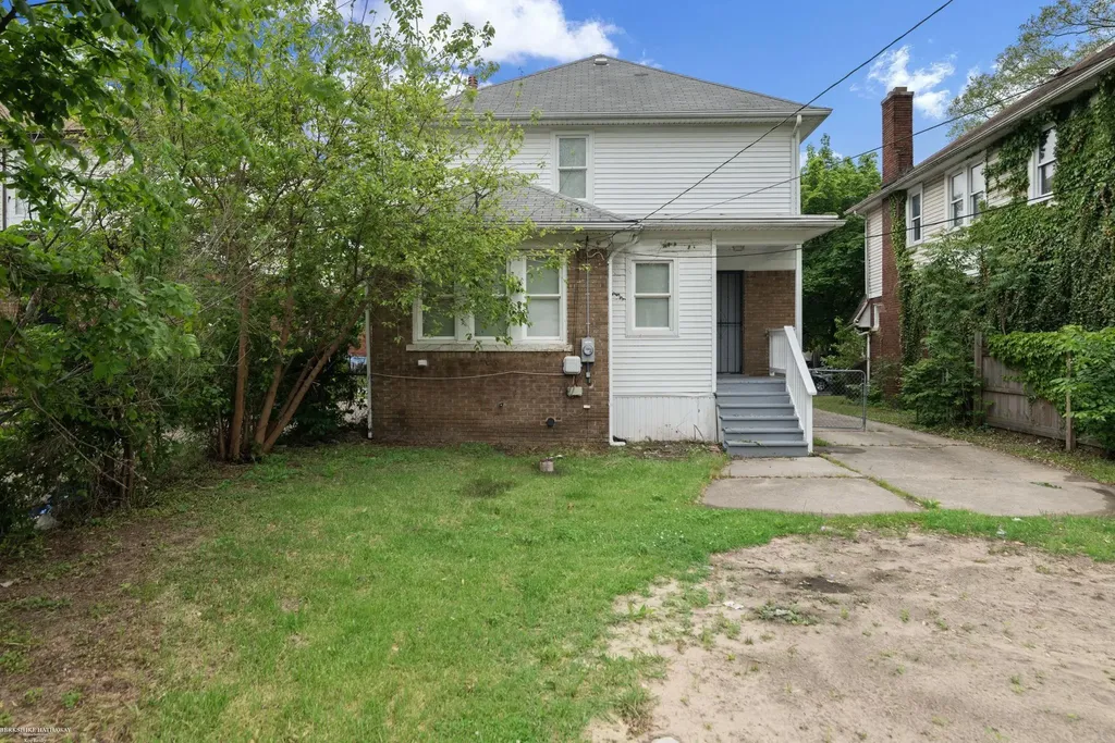 14561 Saint Marys Street Detroit City MI 48227