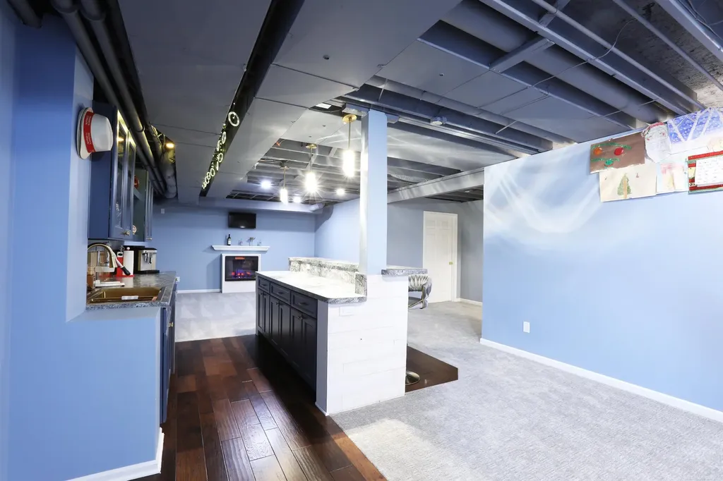 2190 London Bridge Drive Rochester Hills City MI 48307