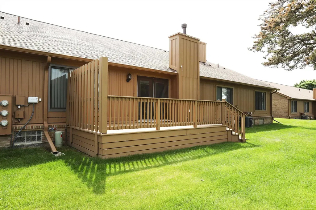 2190 London Bridge Drive Rochester Hills City MI 48307