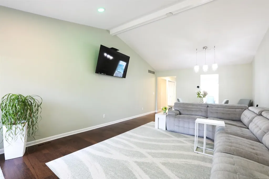 2190 London Bridge Drive Rochester Hills City MI 48307
