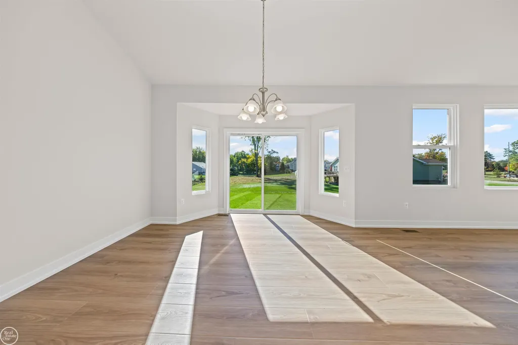 1156 Julian Court Waterford Charter Township MI 48327