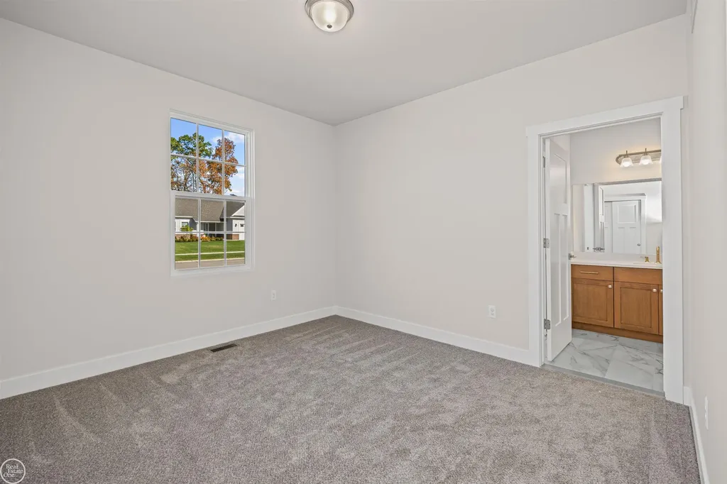 1156 Julian Court Waterford Charter Township MI 48327