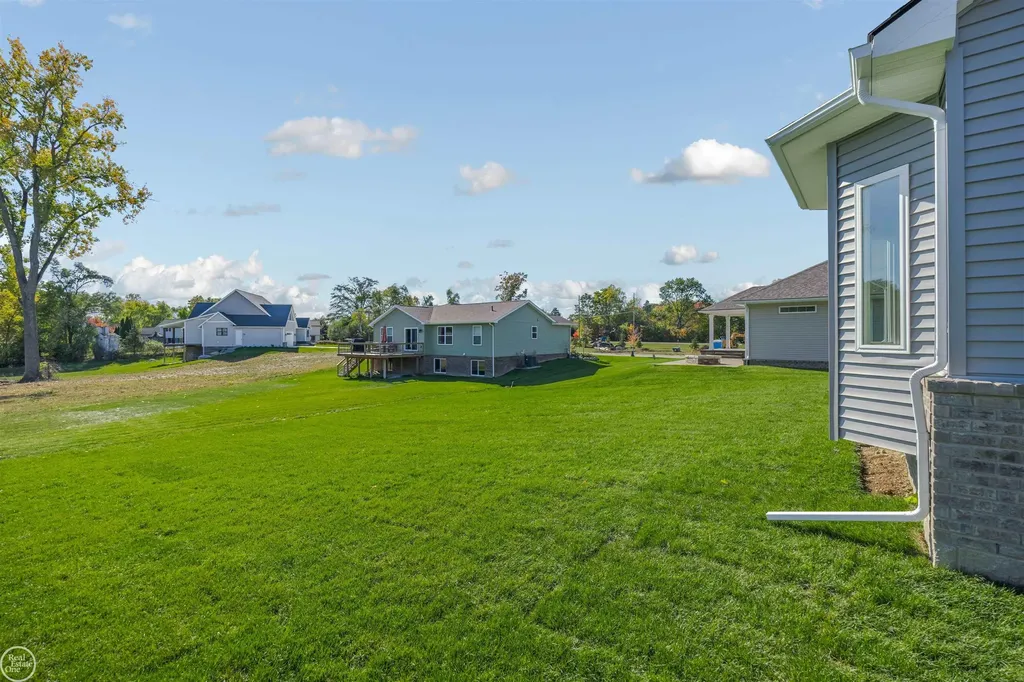 1156 Julian Court Waterford Charter Township MI 48327