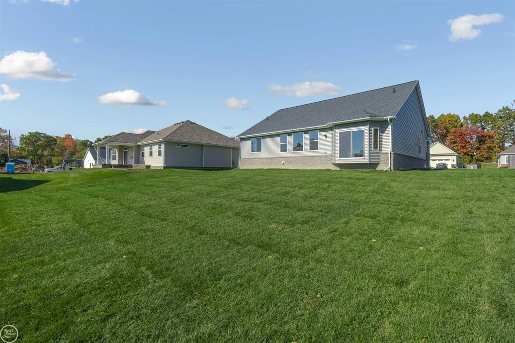 1156 Julian Court Waterford Charter Township MI 48327