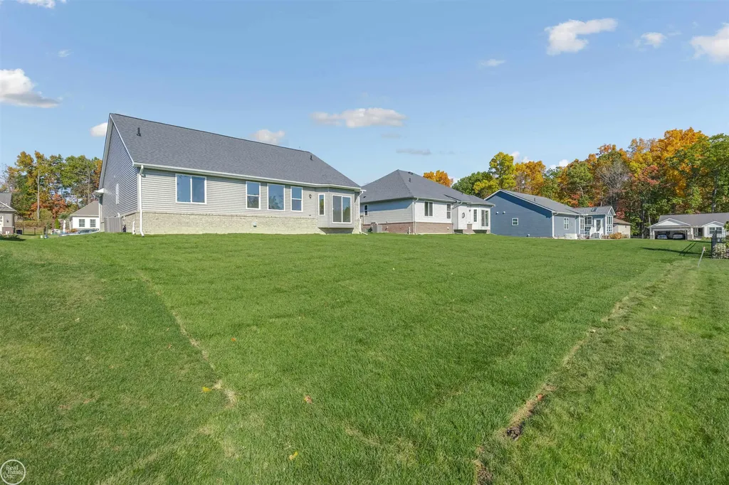 1156 Julian Court Waterford Charter Township MI 48327