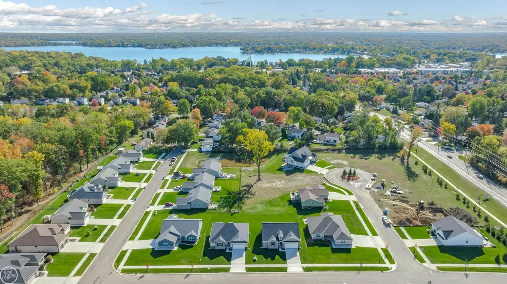 1156 Julian Court Waterford Charter Township MI 48327