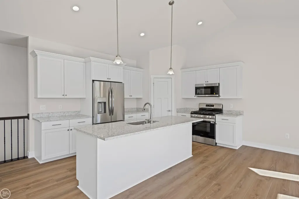 1156 Julian Court Waterford Charter Township MI 48327
