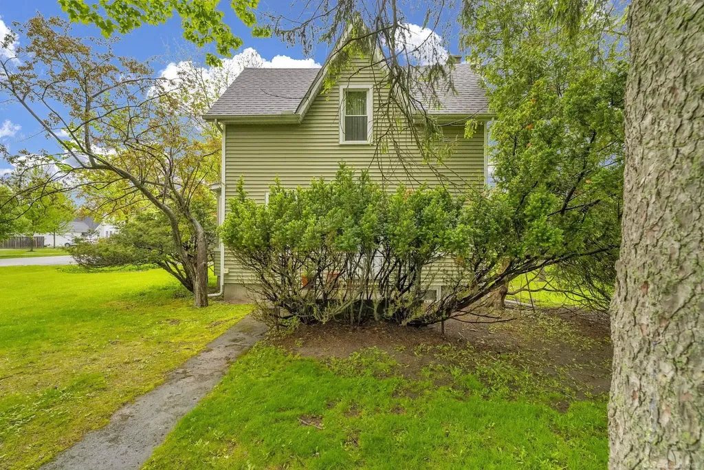 7153 Lake Street Lexington Village MI 48450