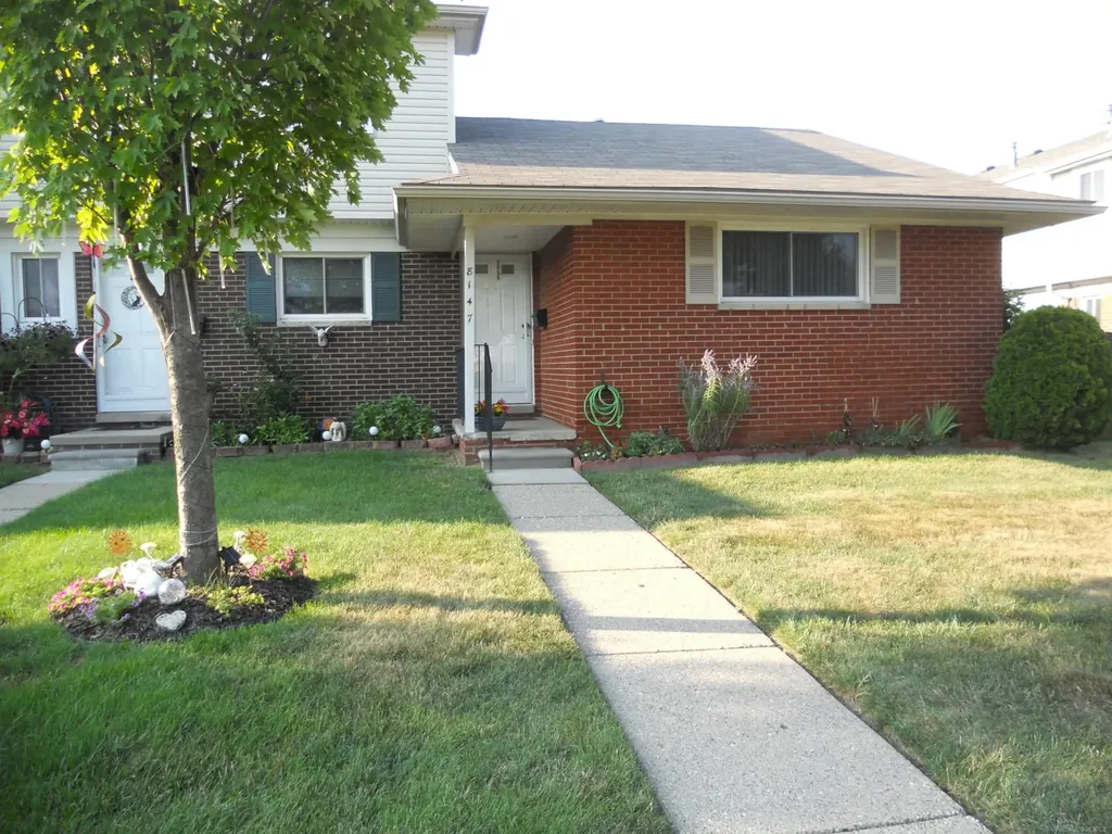 8147 Busko Street Warren City MI 48093