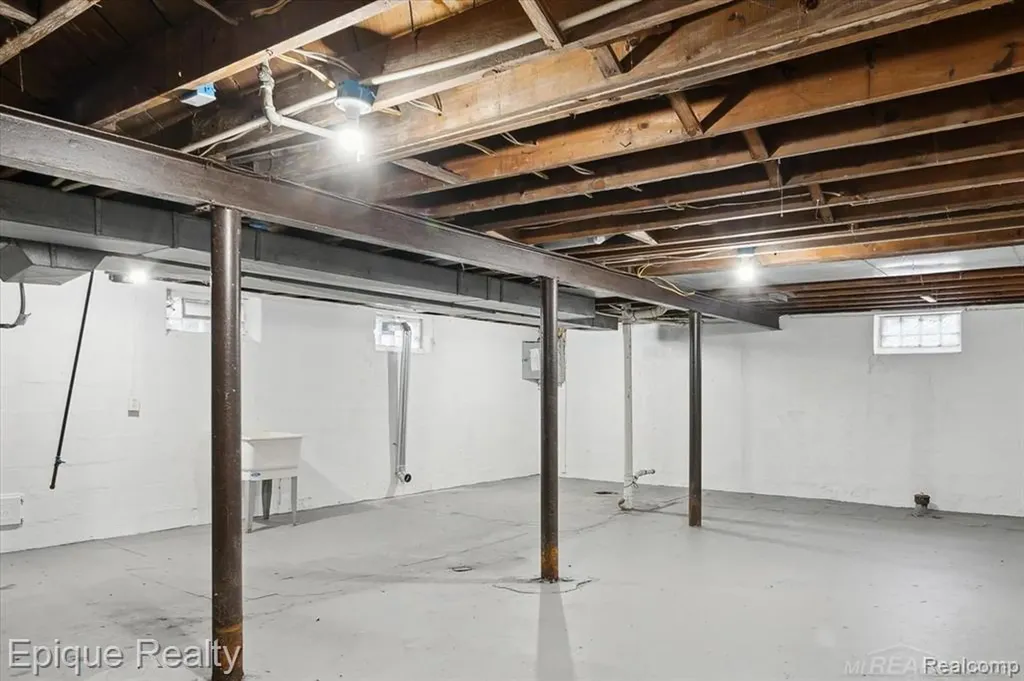 10801 Haverhill Street Detroit City MI 48224