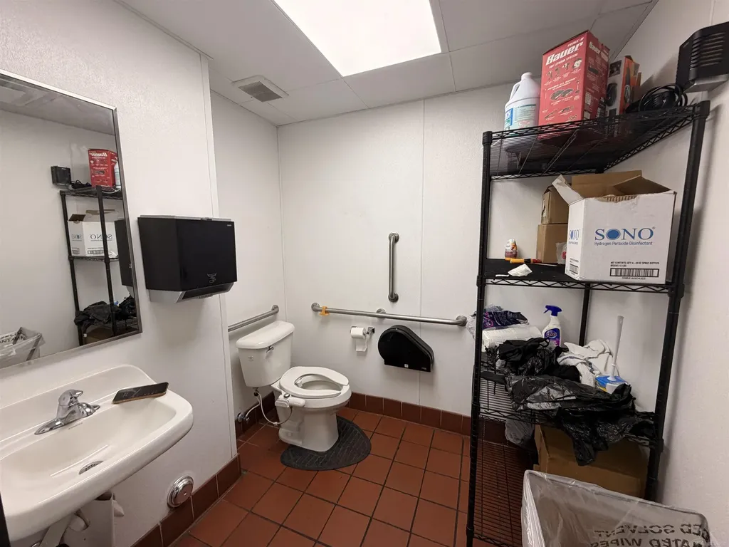 14257 Telegraph Road Redford Charter Township MI 48239