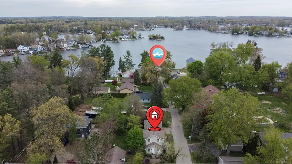 776 Heights Road Lake Orion Village MI 48362