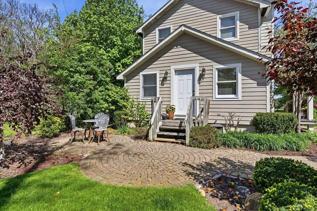776 Heights Road Lake Orion Village MI 48362