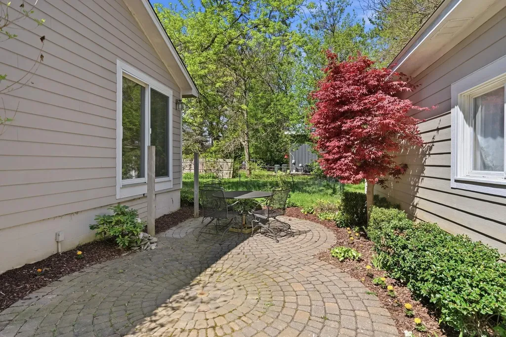 776 Heights Road Lake Orion Village MI 48362