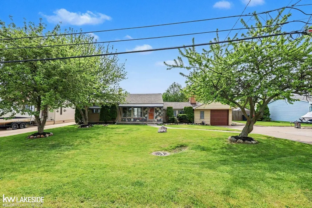 37470 Lakeville Street Harrison Charter Township MI 48045