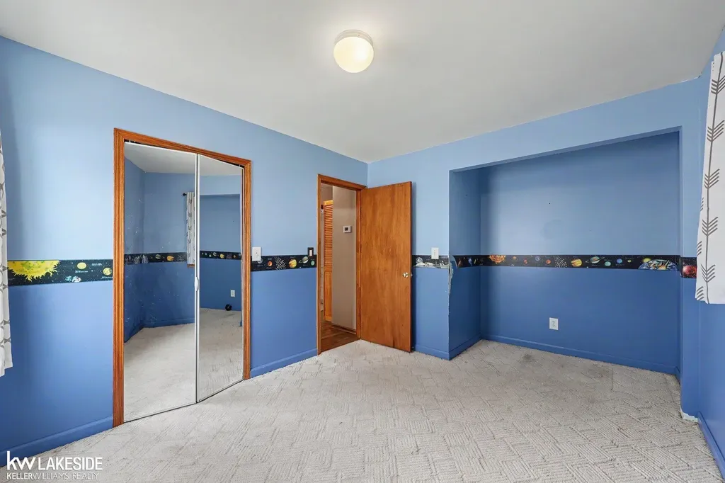 37470 Lakeville Street Harrison Charter Township MI 48045