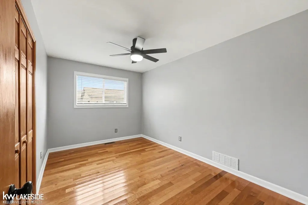 37470 Lakeville Street Harrison Charter Township MI 48045