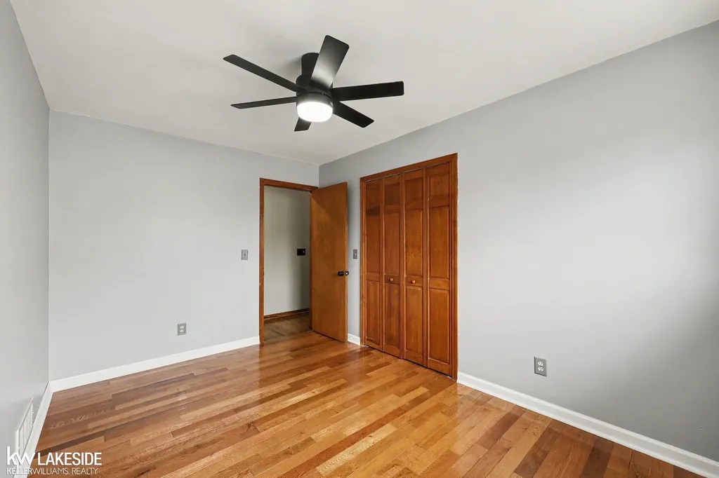 37470 Lakeville Street Harrison Charter Township MI 48045