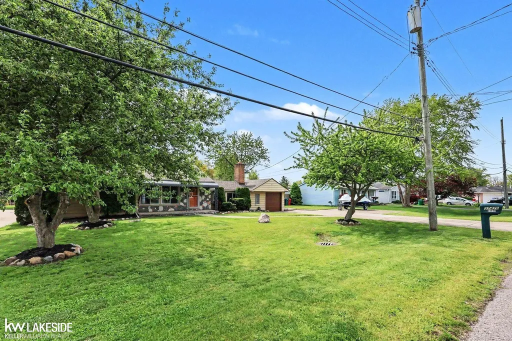 37470 Lakeville Street Harrison Charter Township MI 48045