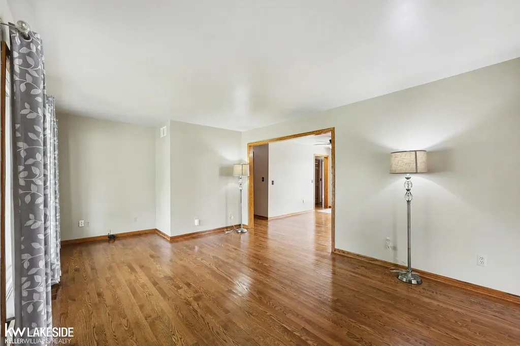 37470 Lakeville Street Harrison Charter Township MI 48045