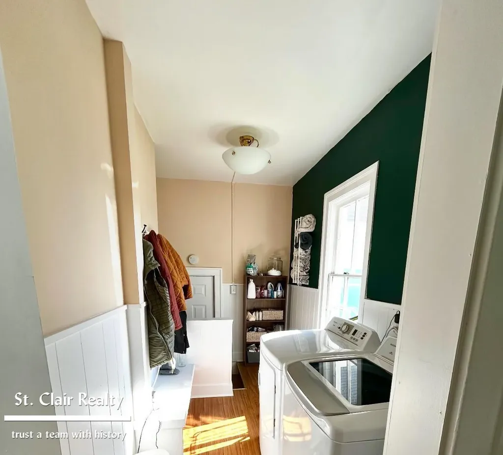 506 W Muskegon Avenue Muskegon City MI 49440