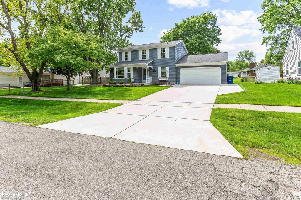73959 Franklin Lane Armada Village MI 48005