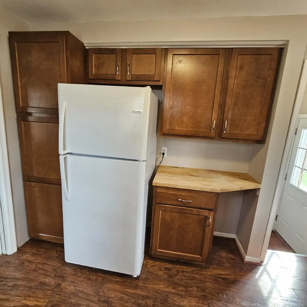 21724 Arrowhead Street St. Clair Shores City MI 48082