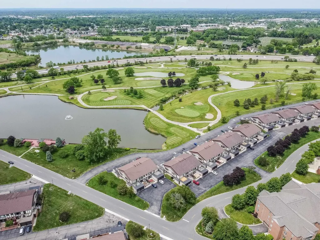 1102 Country Club Drive St. Clair Shores City MI 48082