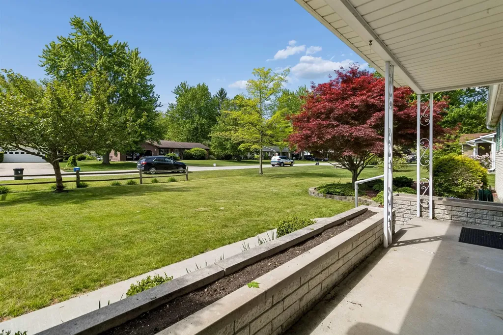 3238 S Shoreview Drive Fort Gratiot Charter Township MI 48059