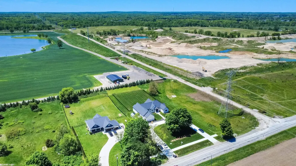 65855 Mound Road Washington Township MI 48095
