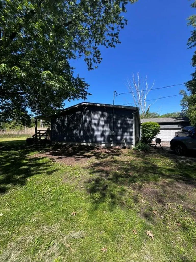 351 Center Street Algonac City MI 48001