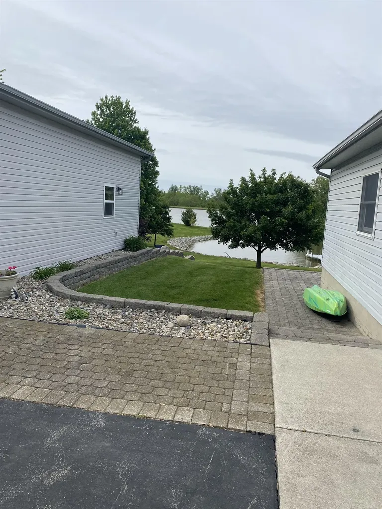 14685 Roberts Court Amboy Township MI 49232