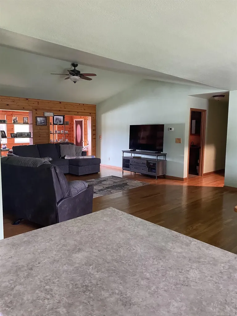 14685 Roberts Court Amboy Township MI 49232