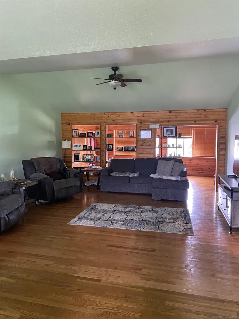 14685 Roberts Court Amboy Township MI 49232