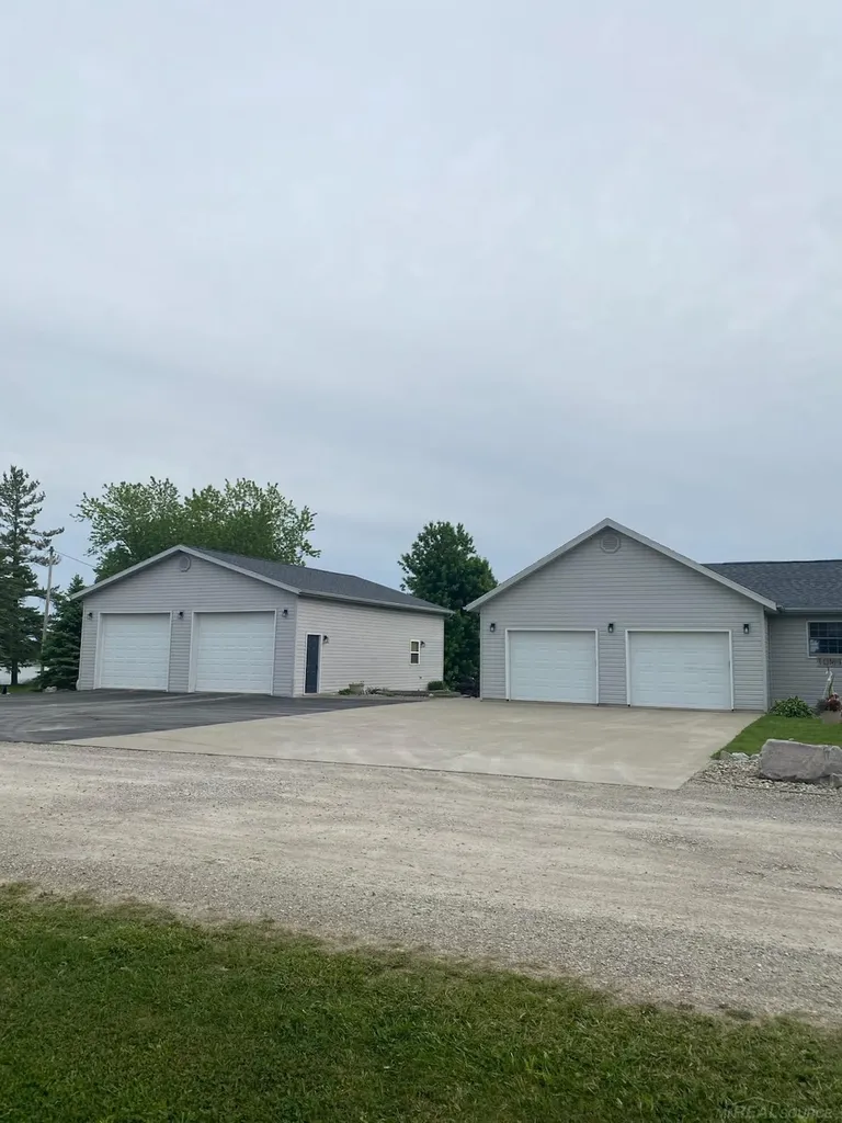 14685 Roberts Court Amboy Township MI 49232