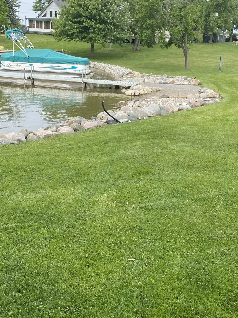 14685 Roberts Court Amboy Township MI 49232